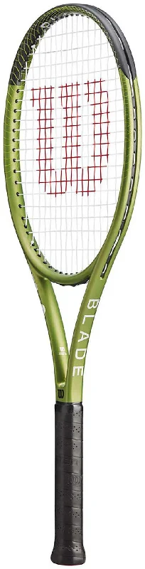 Blade Feel 100 Tennis Racquet